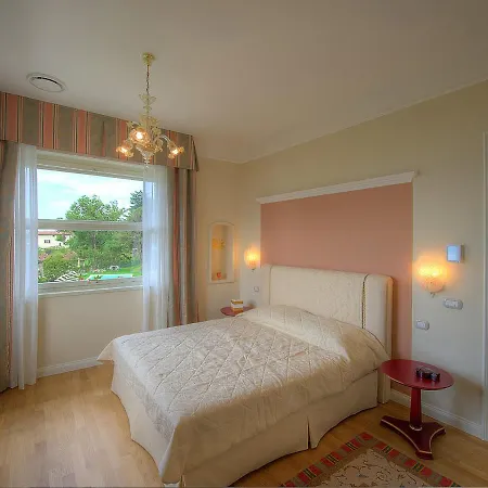 Βίλα Sleeps 10 Pool Air Con Wifi