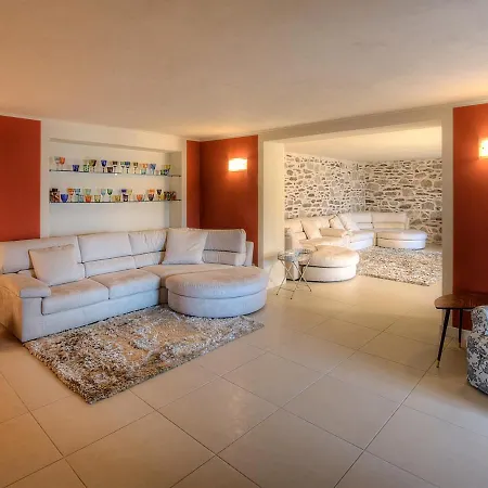 Sleeps 10 Pool Air Con Wifi Βίλα