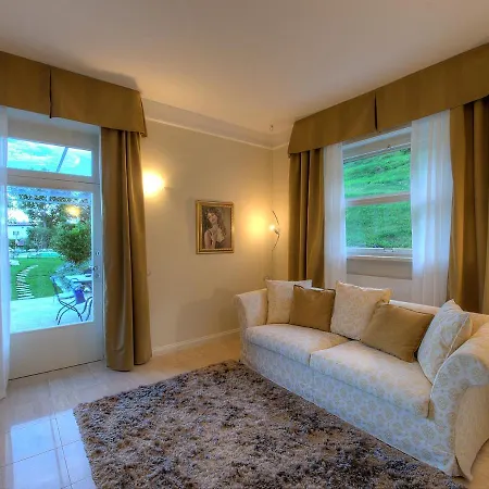 Sleeps 10 Pool Air Con Wifi Βίλα *